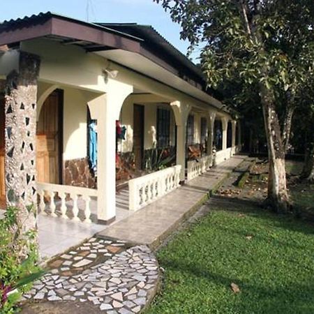 Cabinas Smith Cahuita Room photo