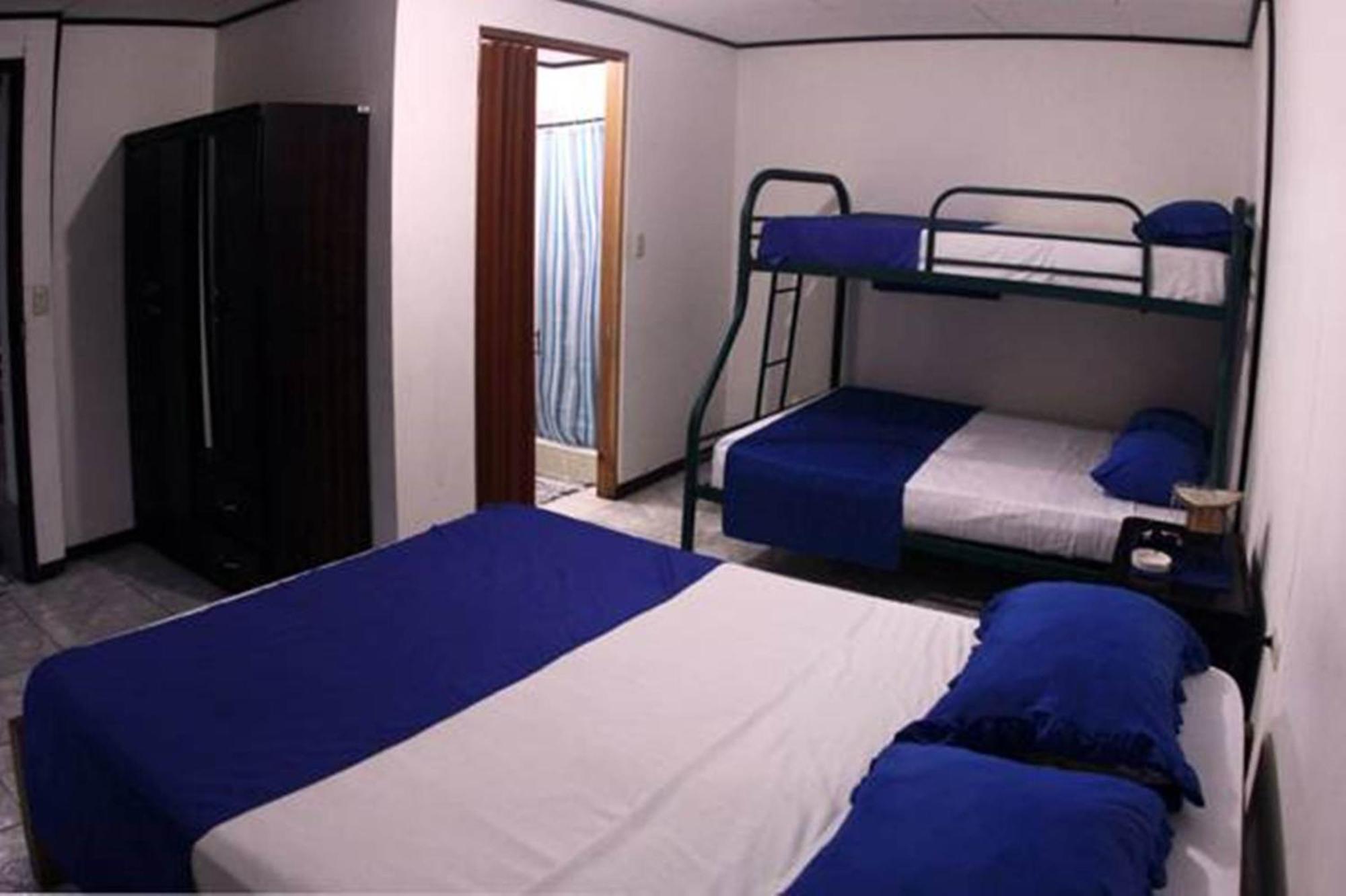 Cabinas Smith Cahuita Room photo